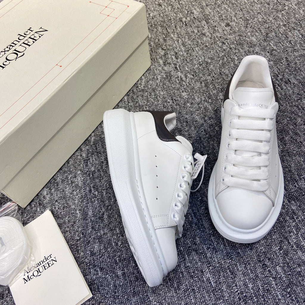 Alexander McQueen Sneaker