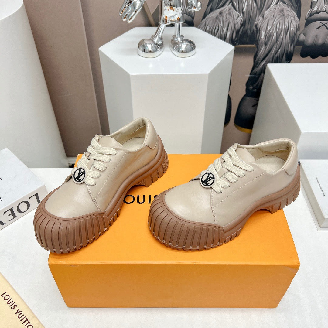 Louis Vuitton Sneaker
