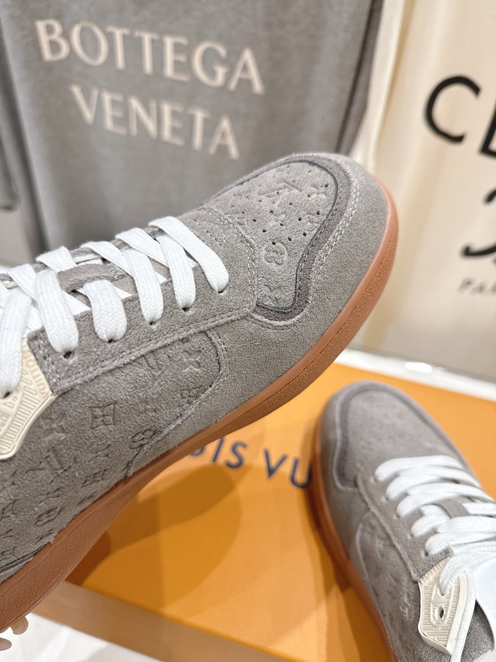 Louis Vuitton Sneaker