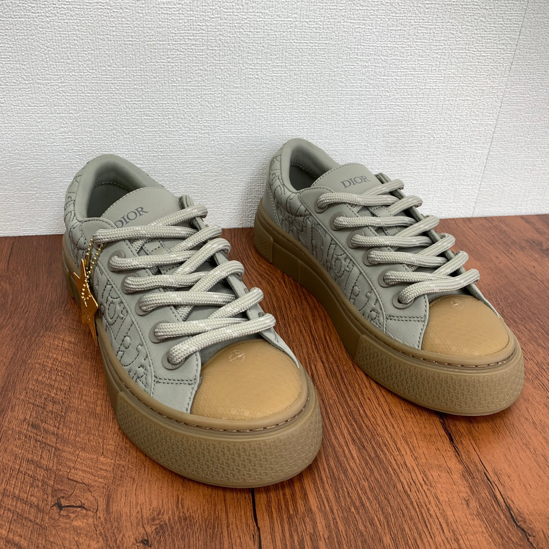 Dior Sneaker