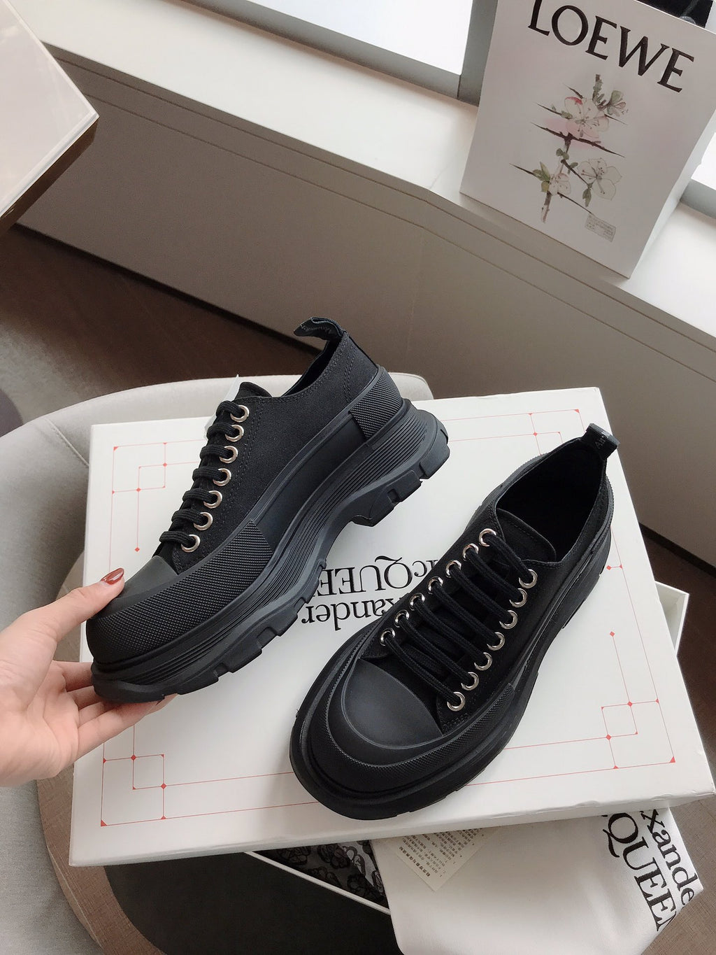 Alexander McQueen Sneaker
