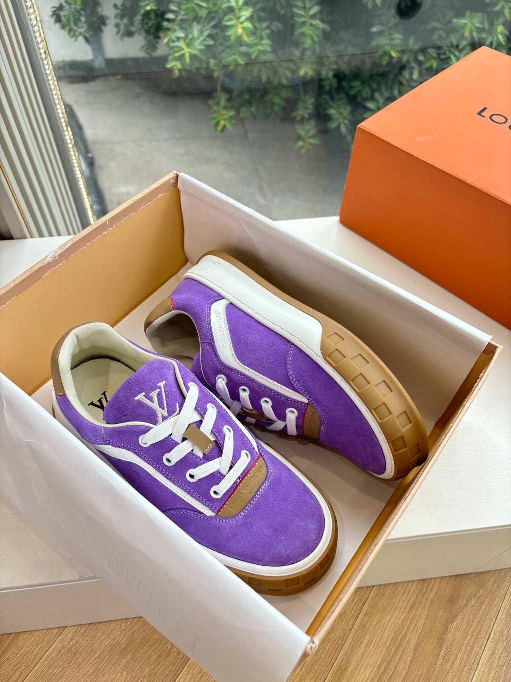 Louis Vuitton Sneaker