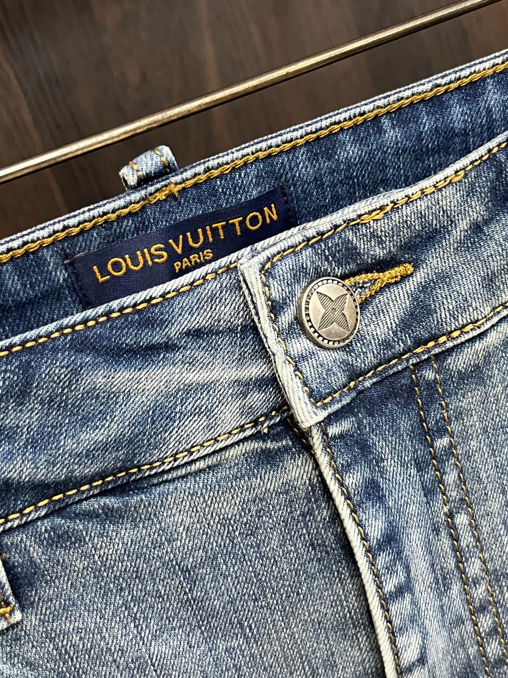 Louis Vuitton Kot