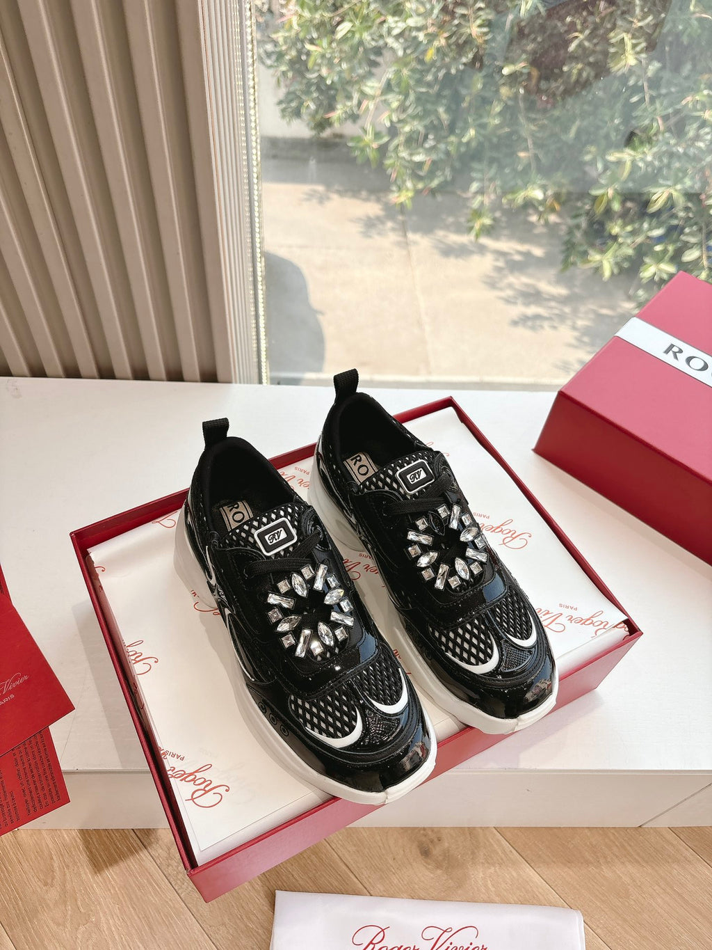 Roger Vivier Sneaker