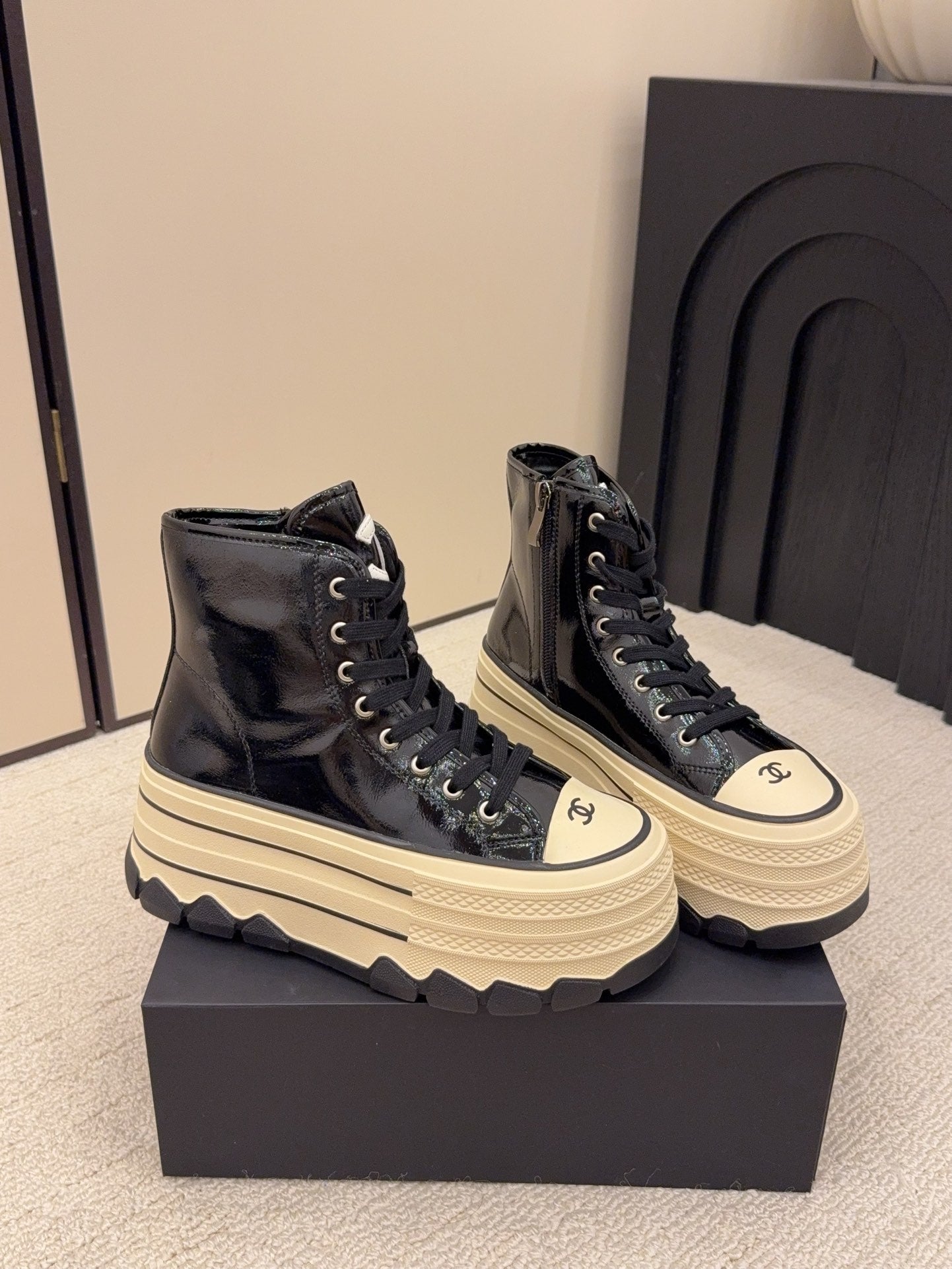 Chanel Sneaker