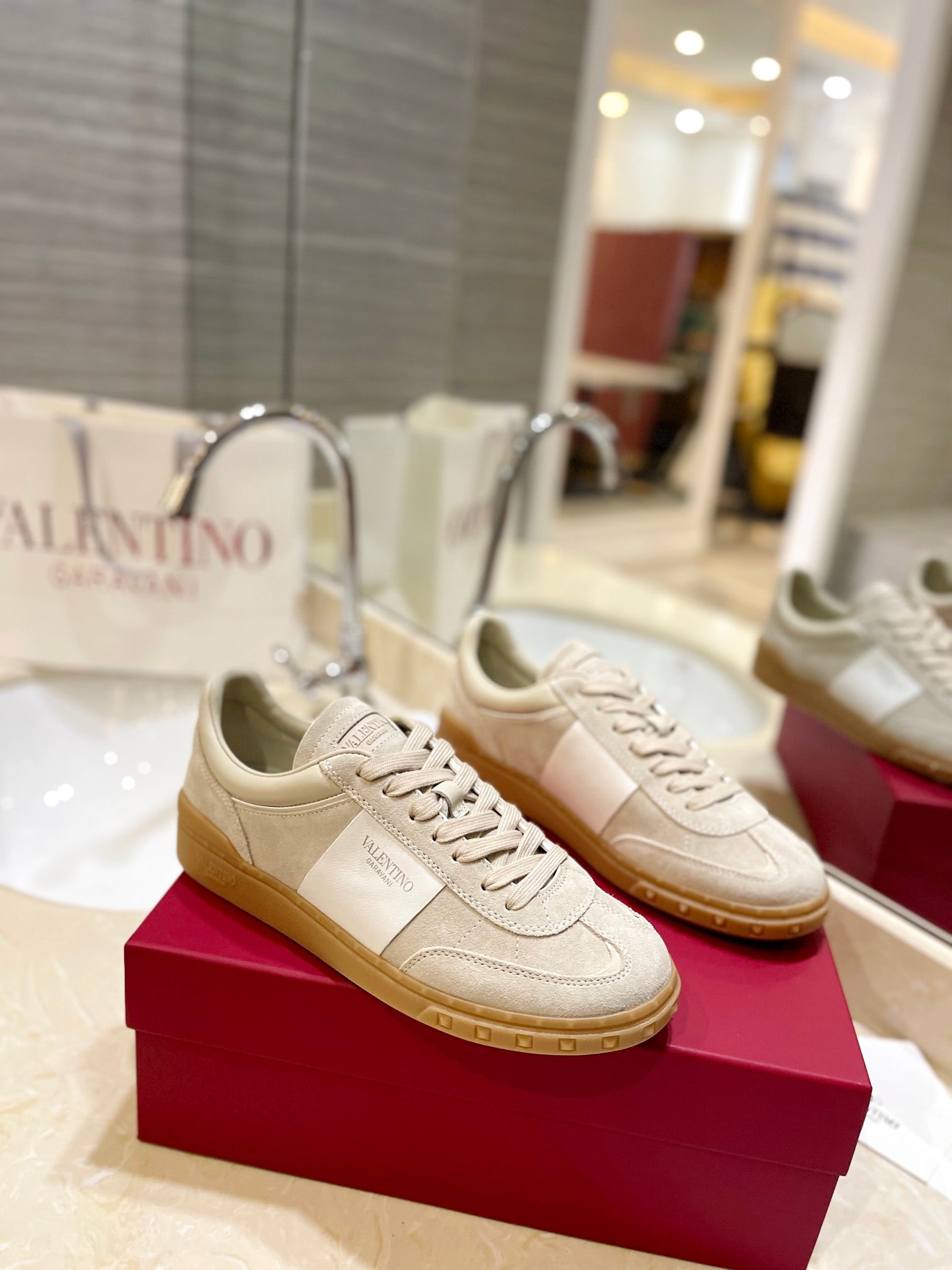 Valentino Sneaker