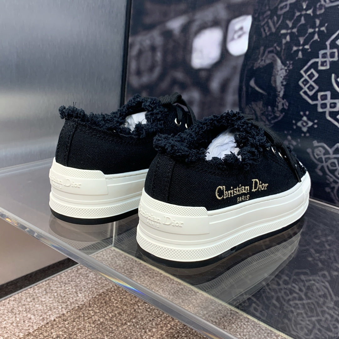Dior Sneaker
