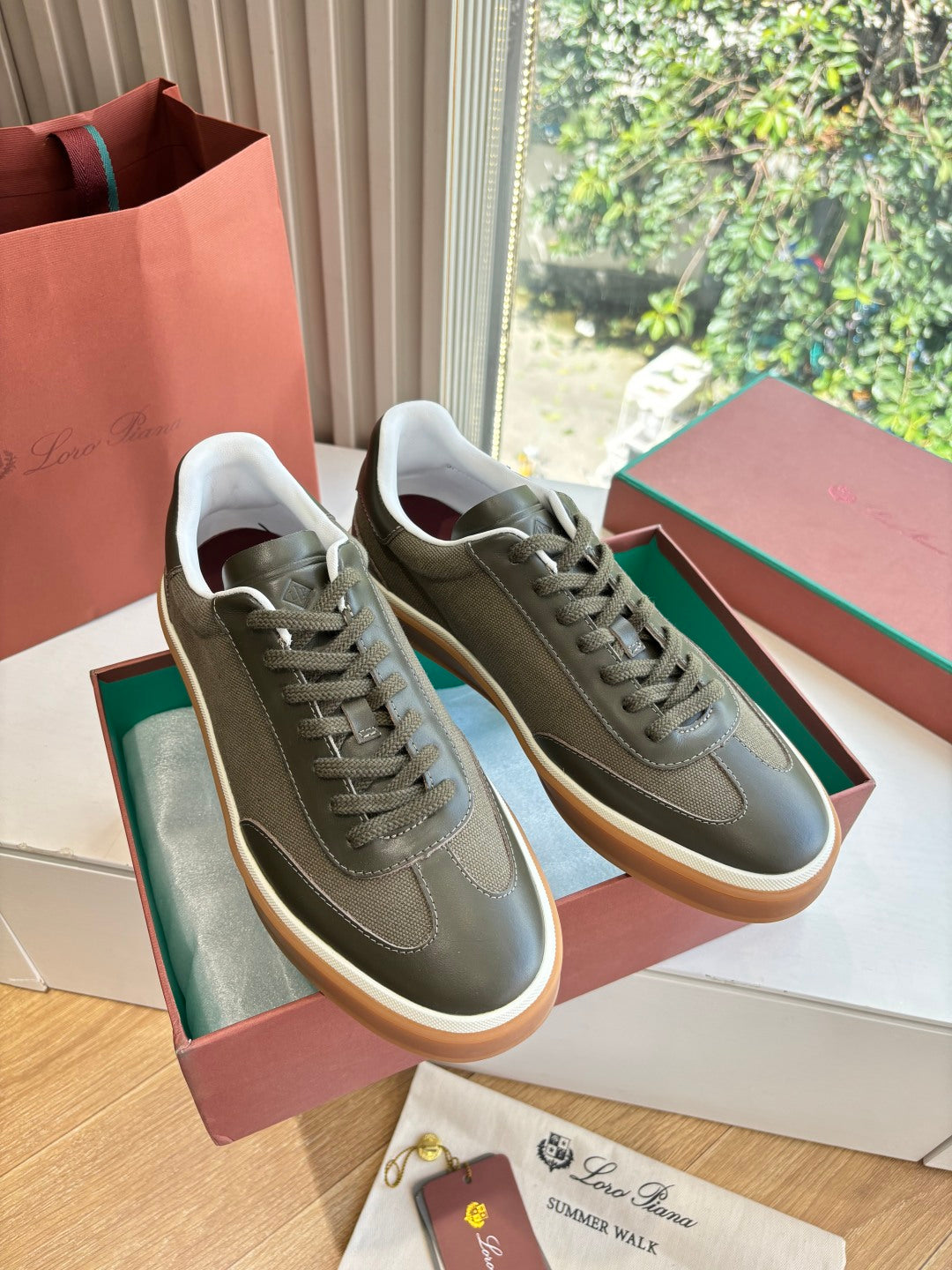 Loro Piana Sneaker