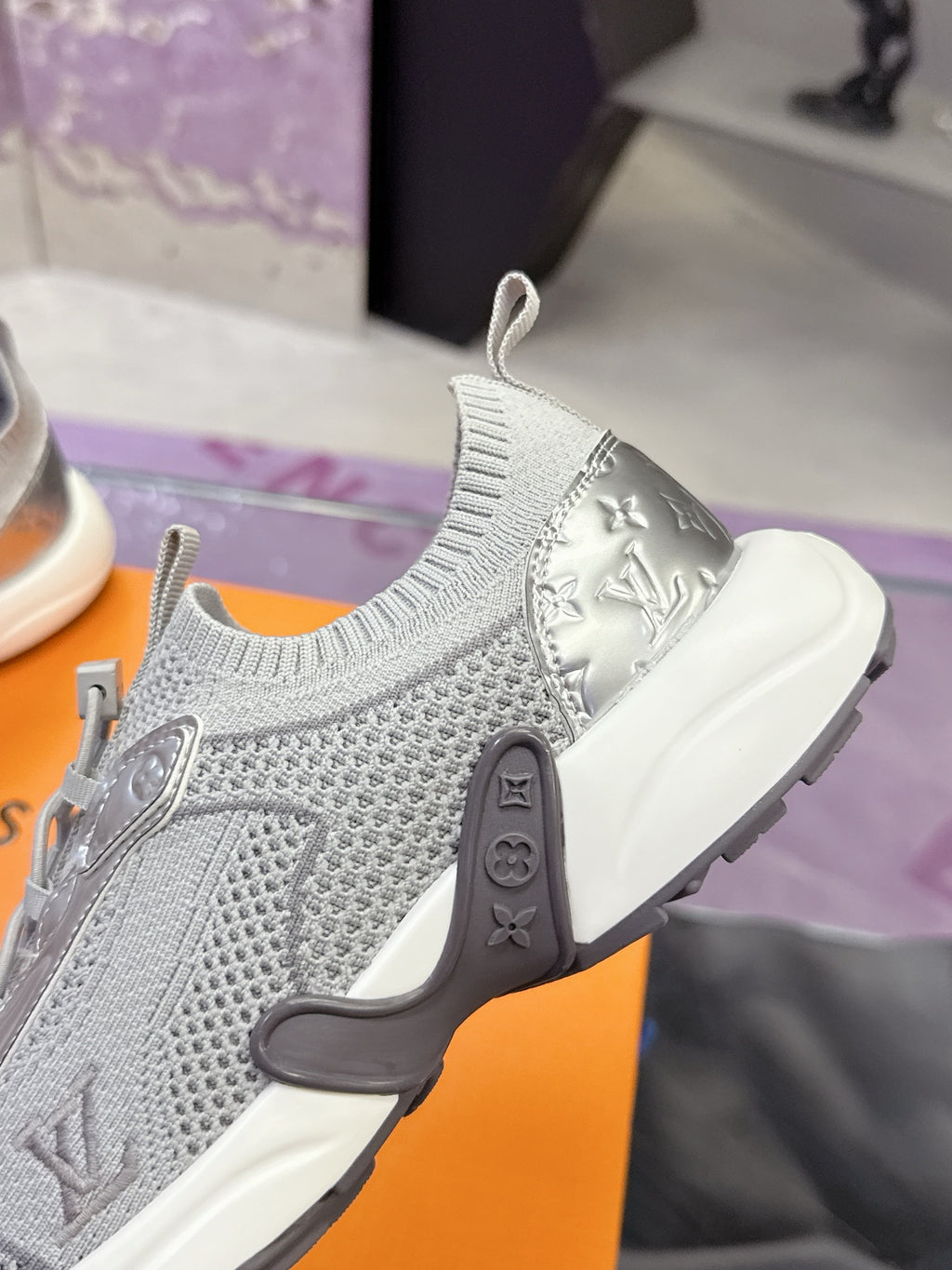 Louis Vuitton Sneaker