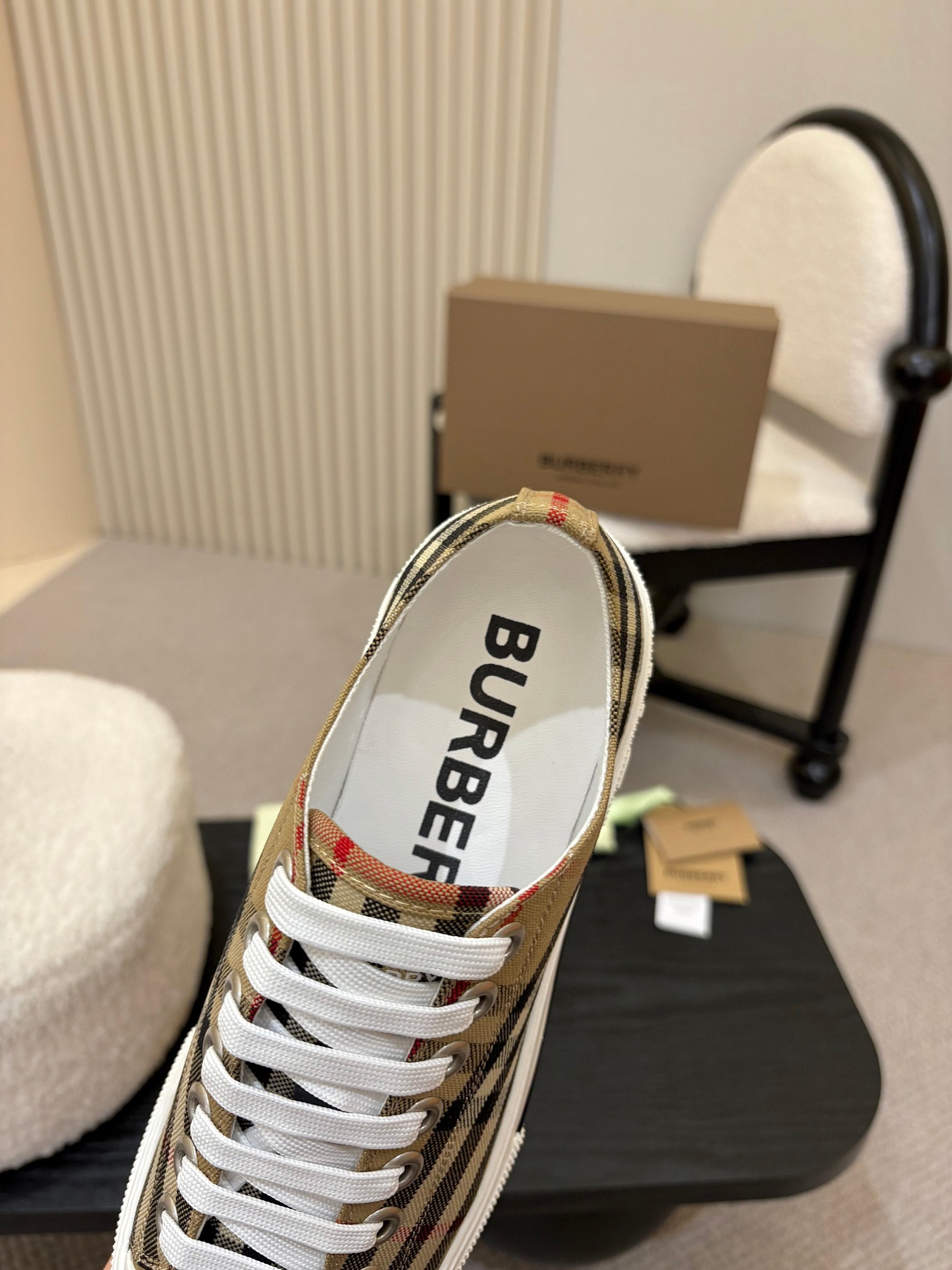 Burberry Sneaker