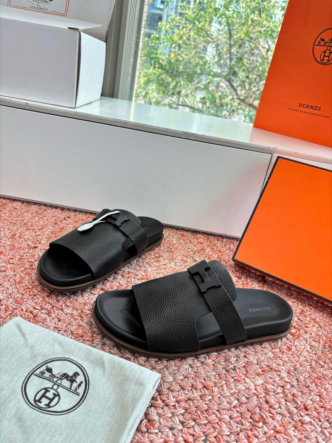 Hermes Slipper