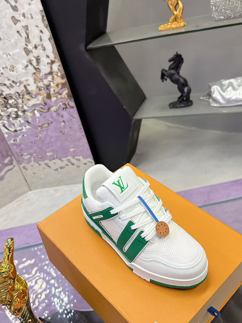 Louis Vuitton Sneaker