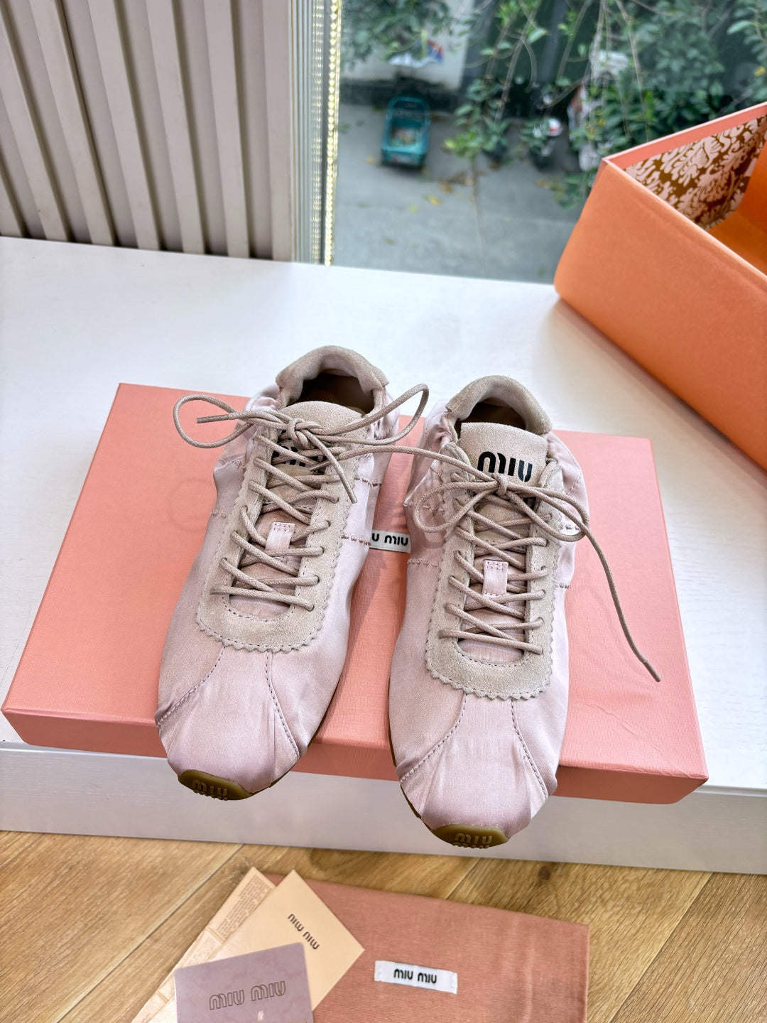 Miu Miu Sneaker