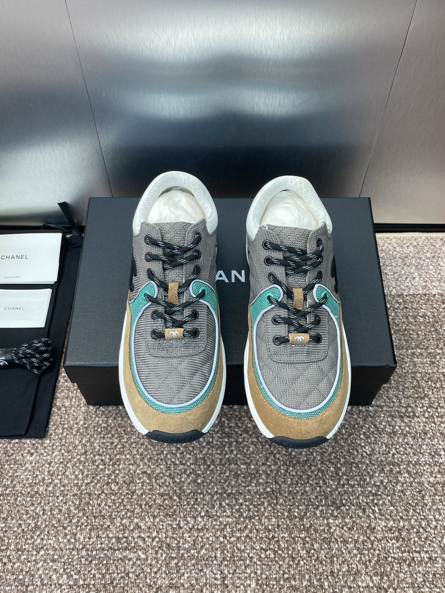 Chanel sneaker