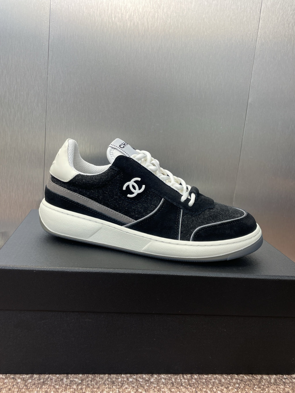 Chanel Sneaker