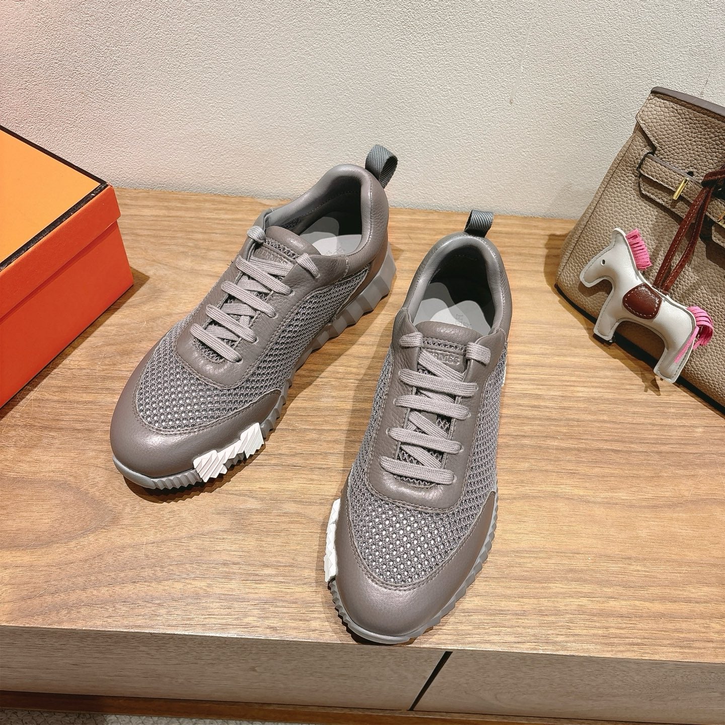 Hermes Sneaker