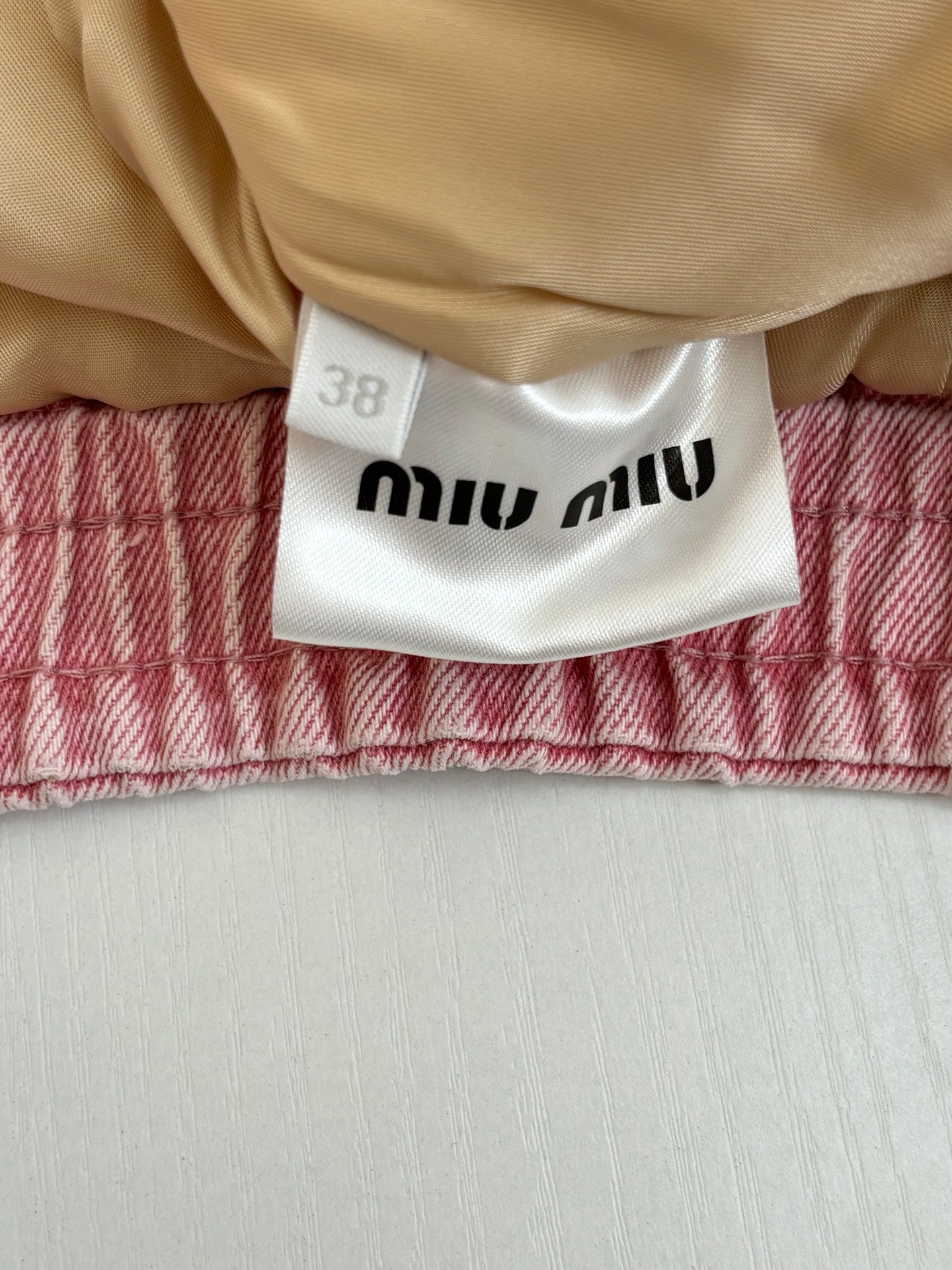 Miu Miu Mont