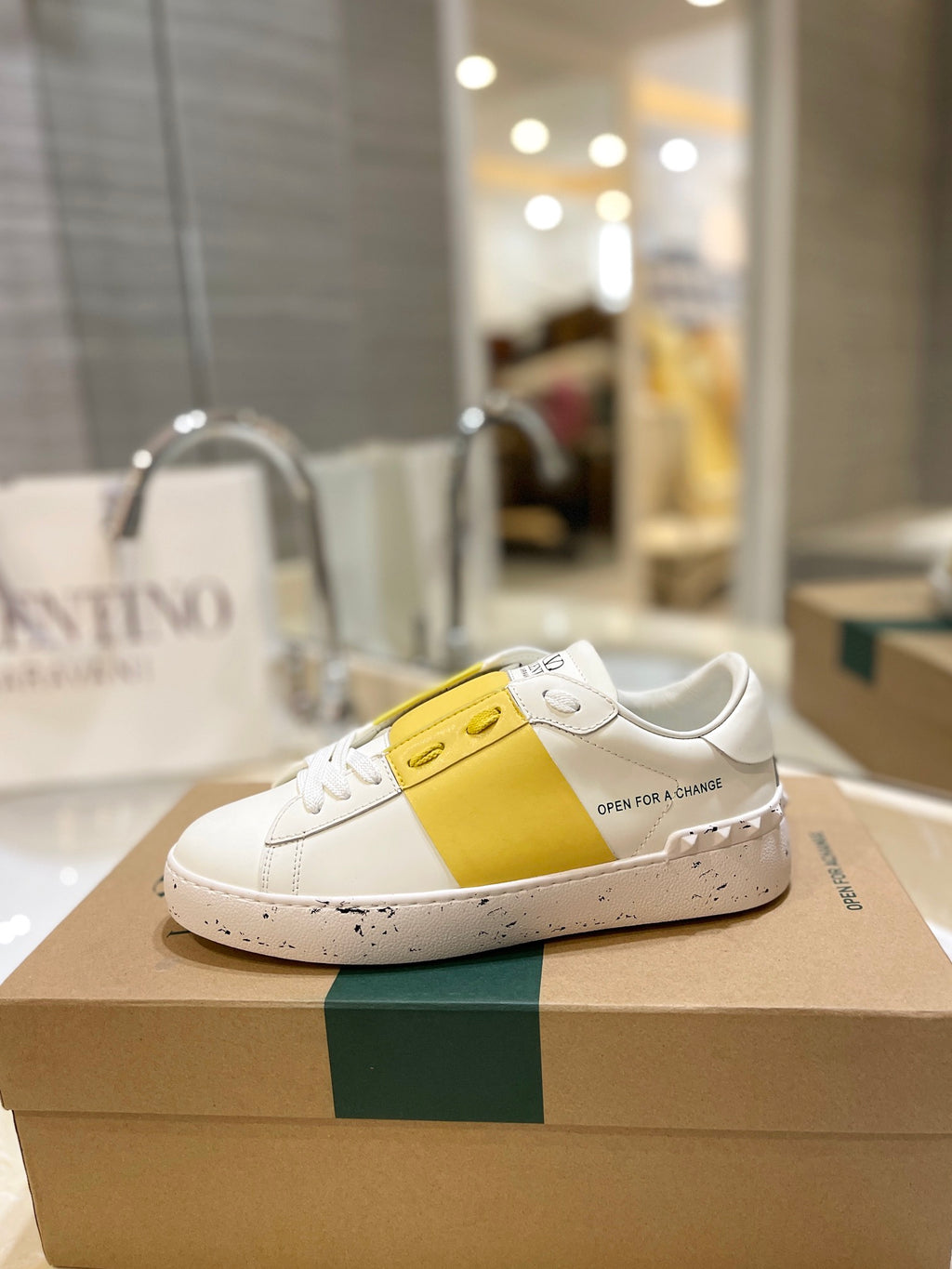 Valentino Sneaker