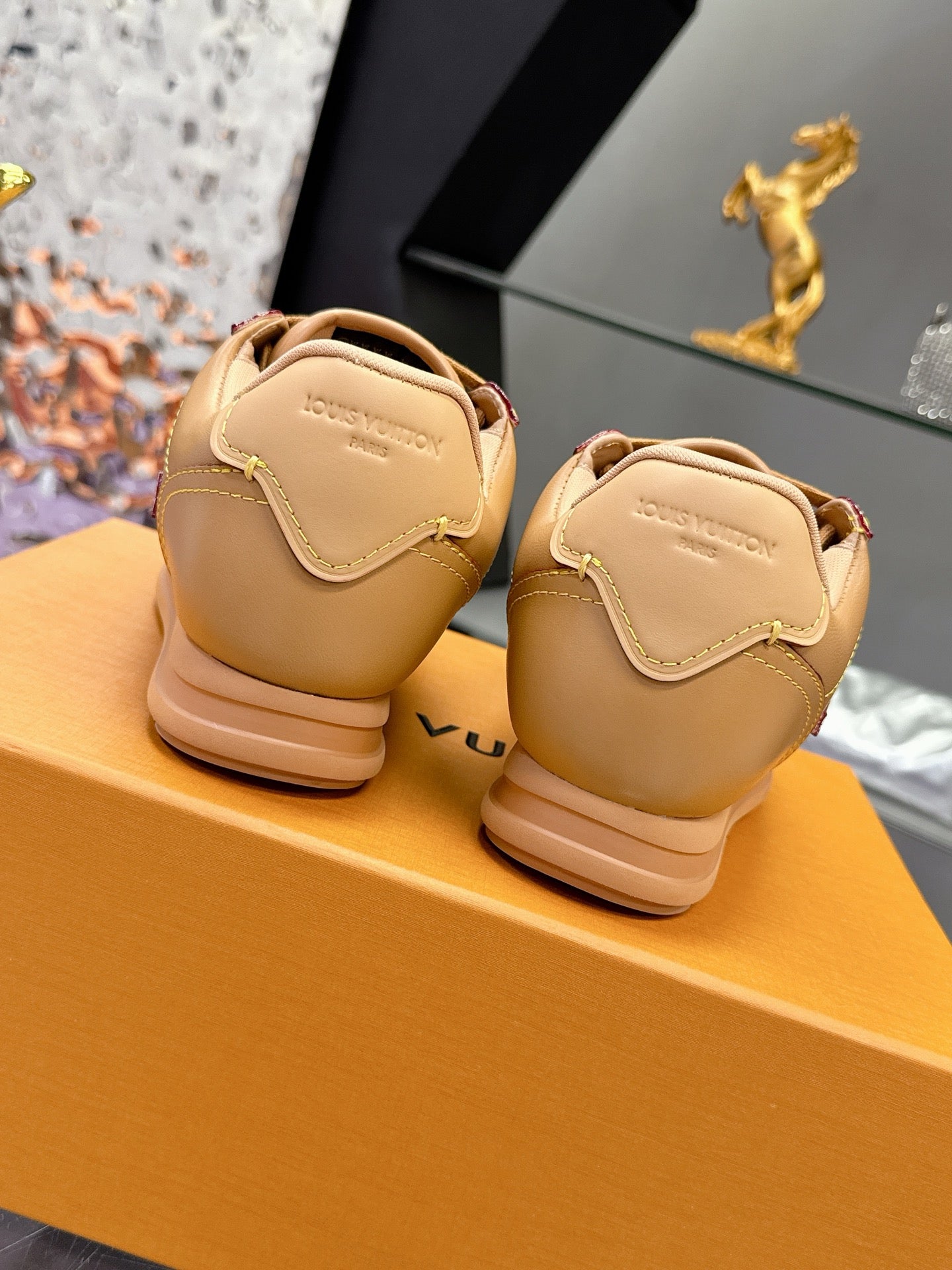 Louis Vuitton Sneaker