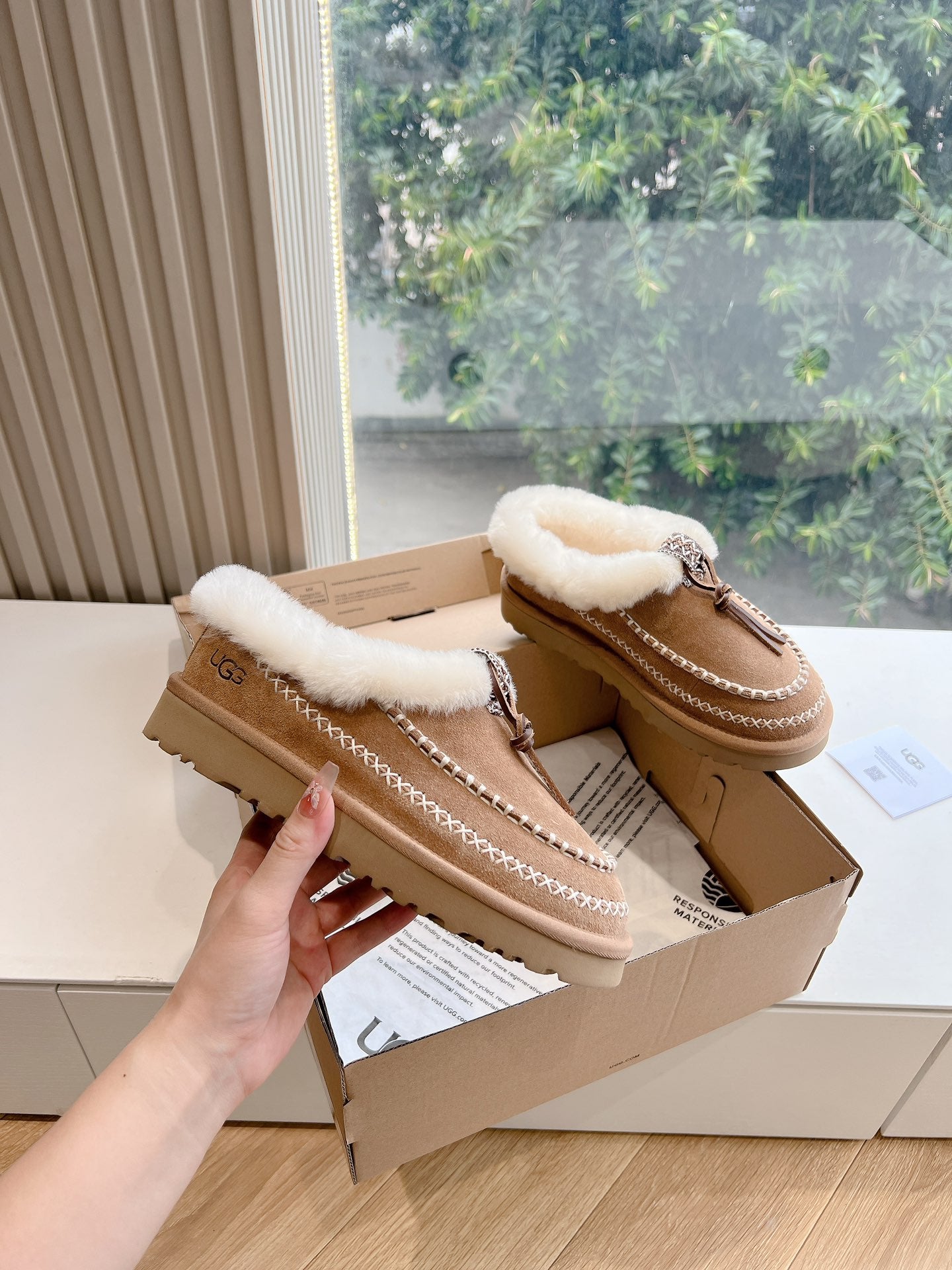 Ugg Boat
