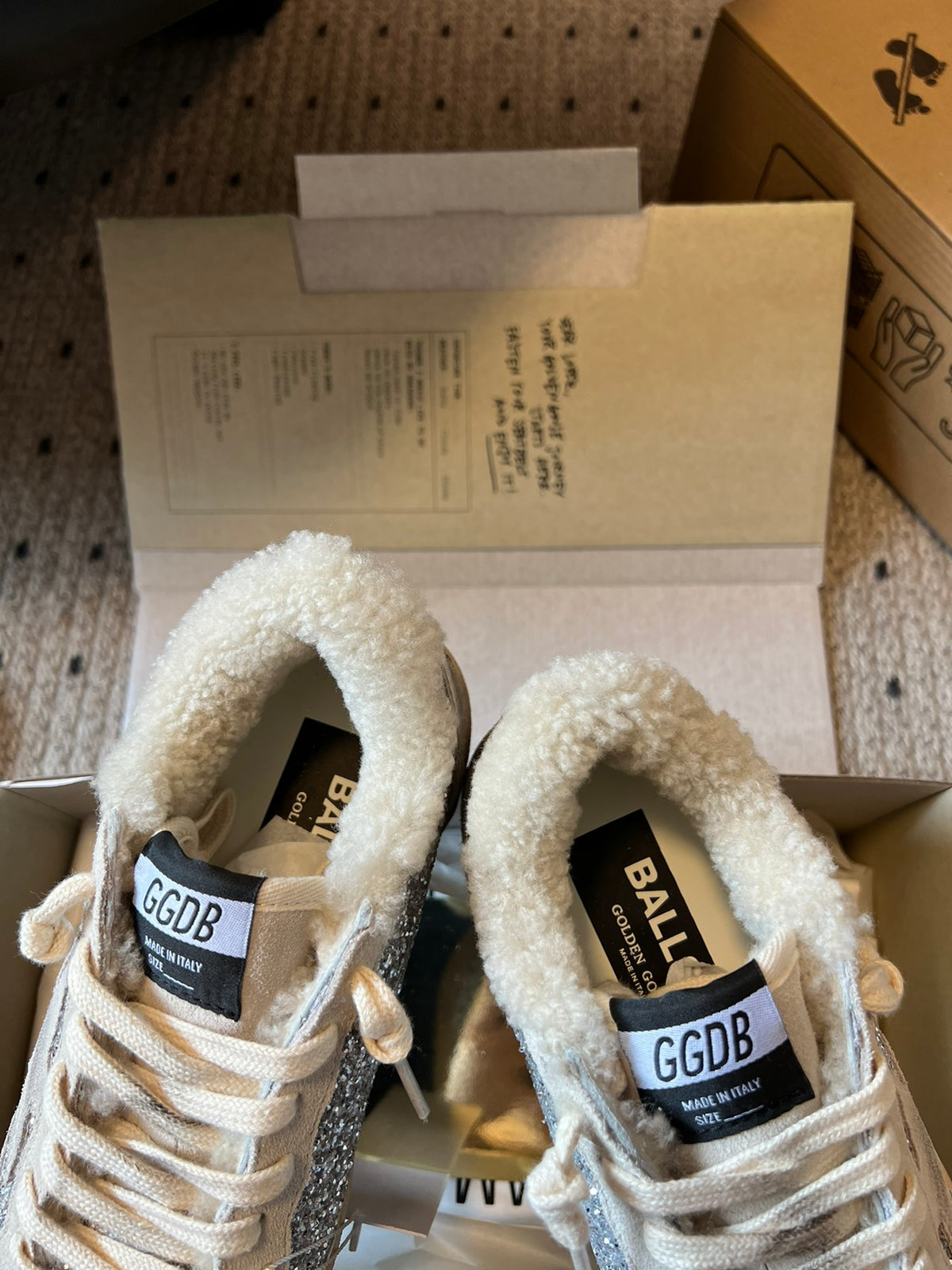 Golden Goose Ballstar Hemen Teslim İndirimli