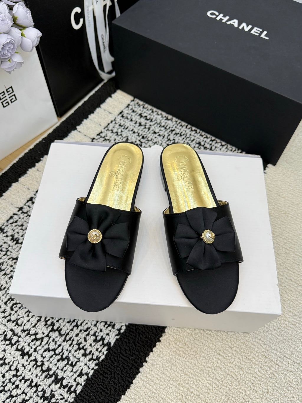 Chanel Slipper