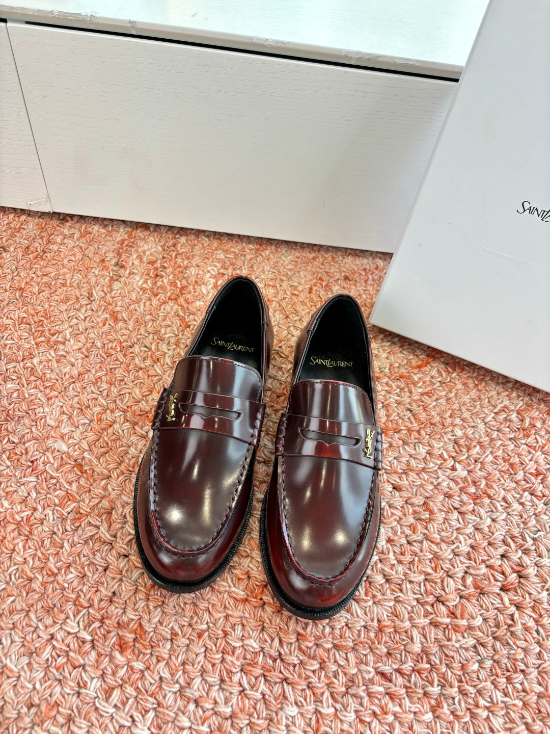Yves Saint Laurent Loafer