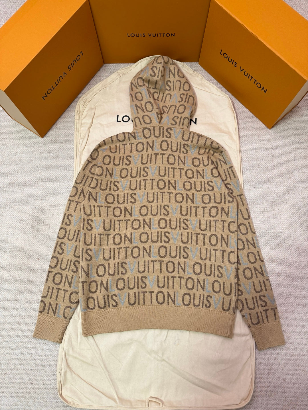Louis Vuitton Sweat