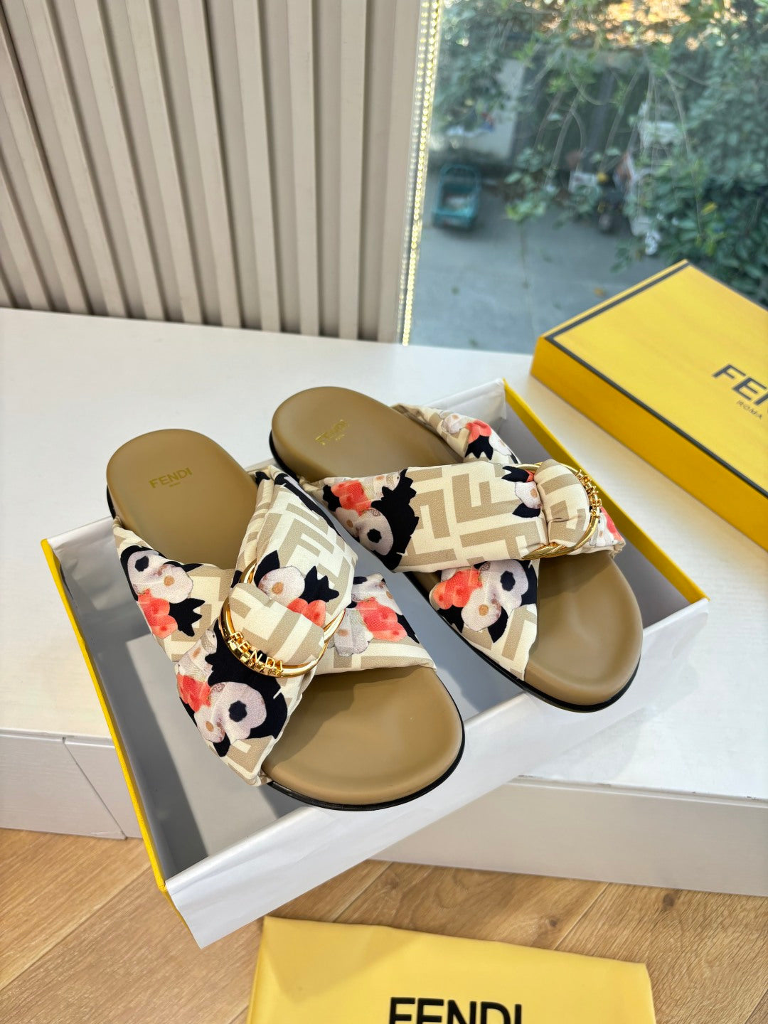 Fendi Slipper