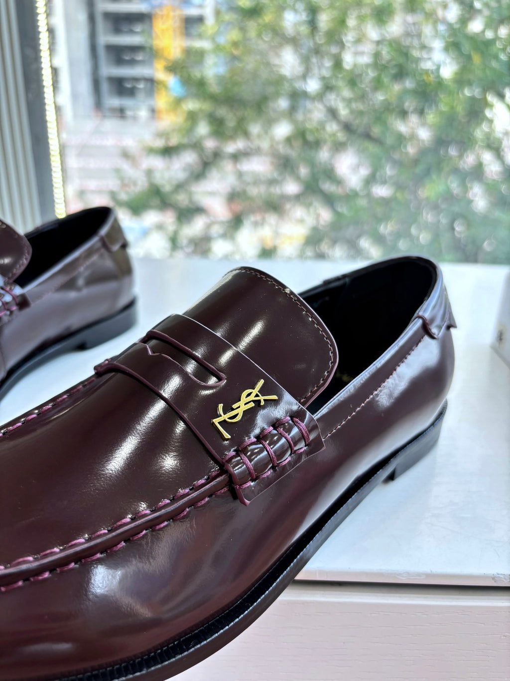 Yves Saint Laurent Loafer