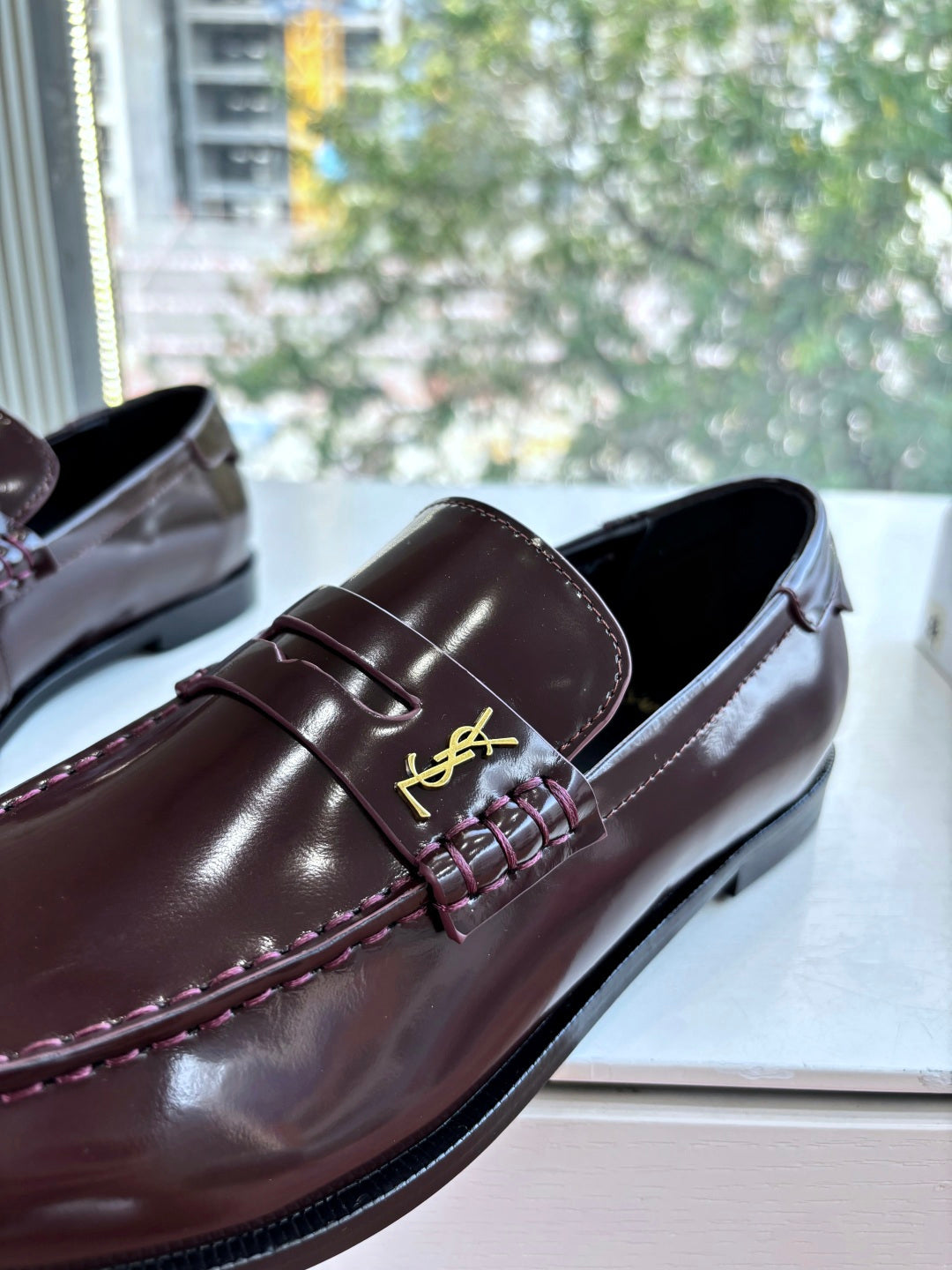 Yves Saint Laurent Loafer