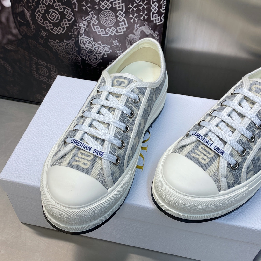 Dior Sneaker