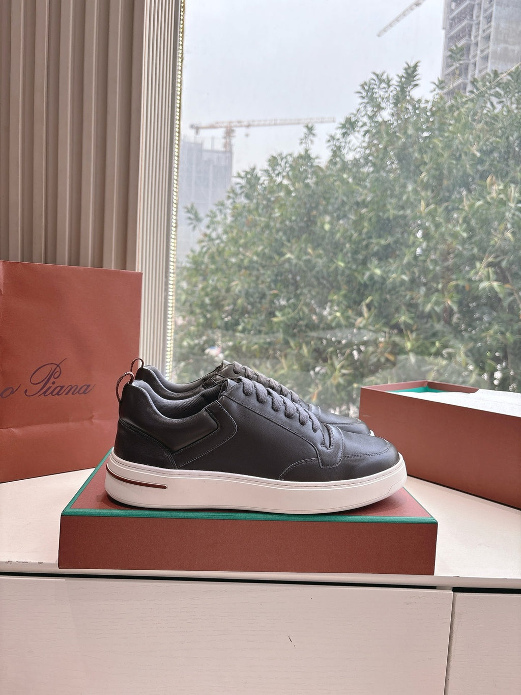 Loro Piana Sneaker