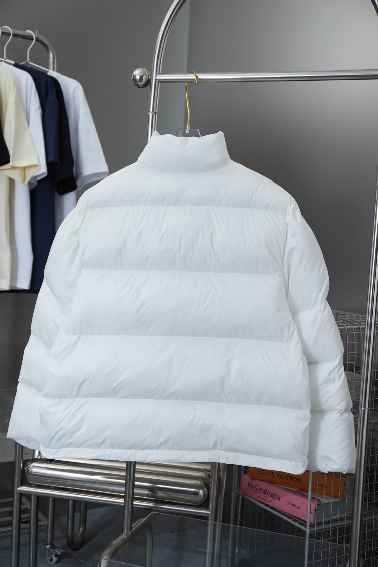 Balenciaga Mont Unisex