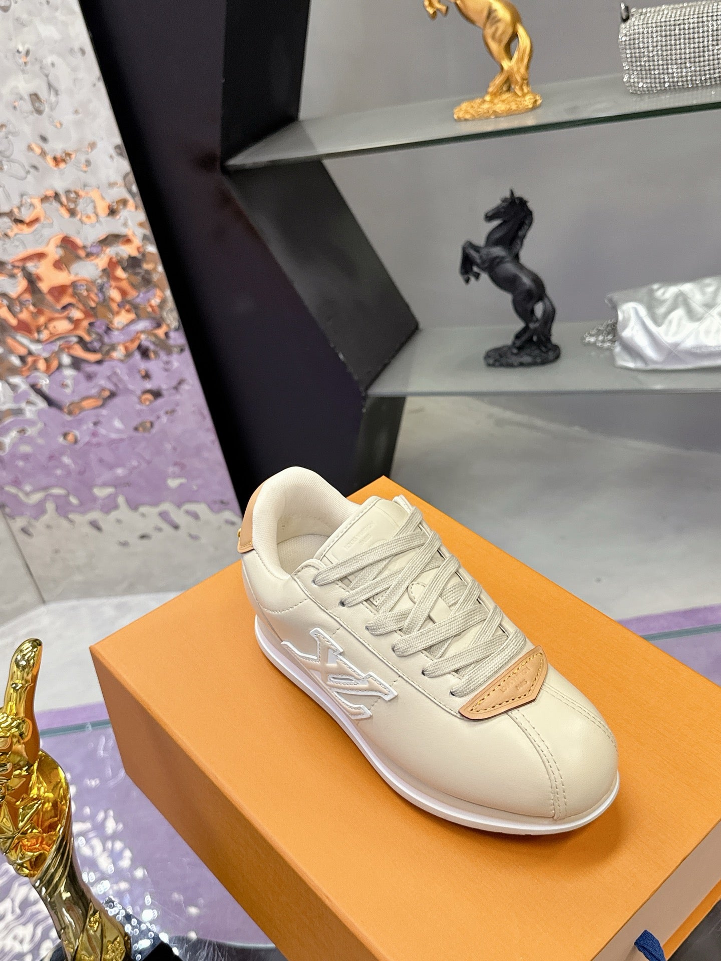 Louis Vuitton Sneaker