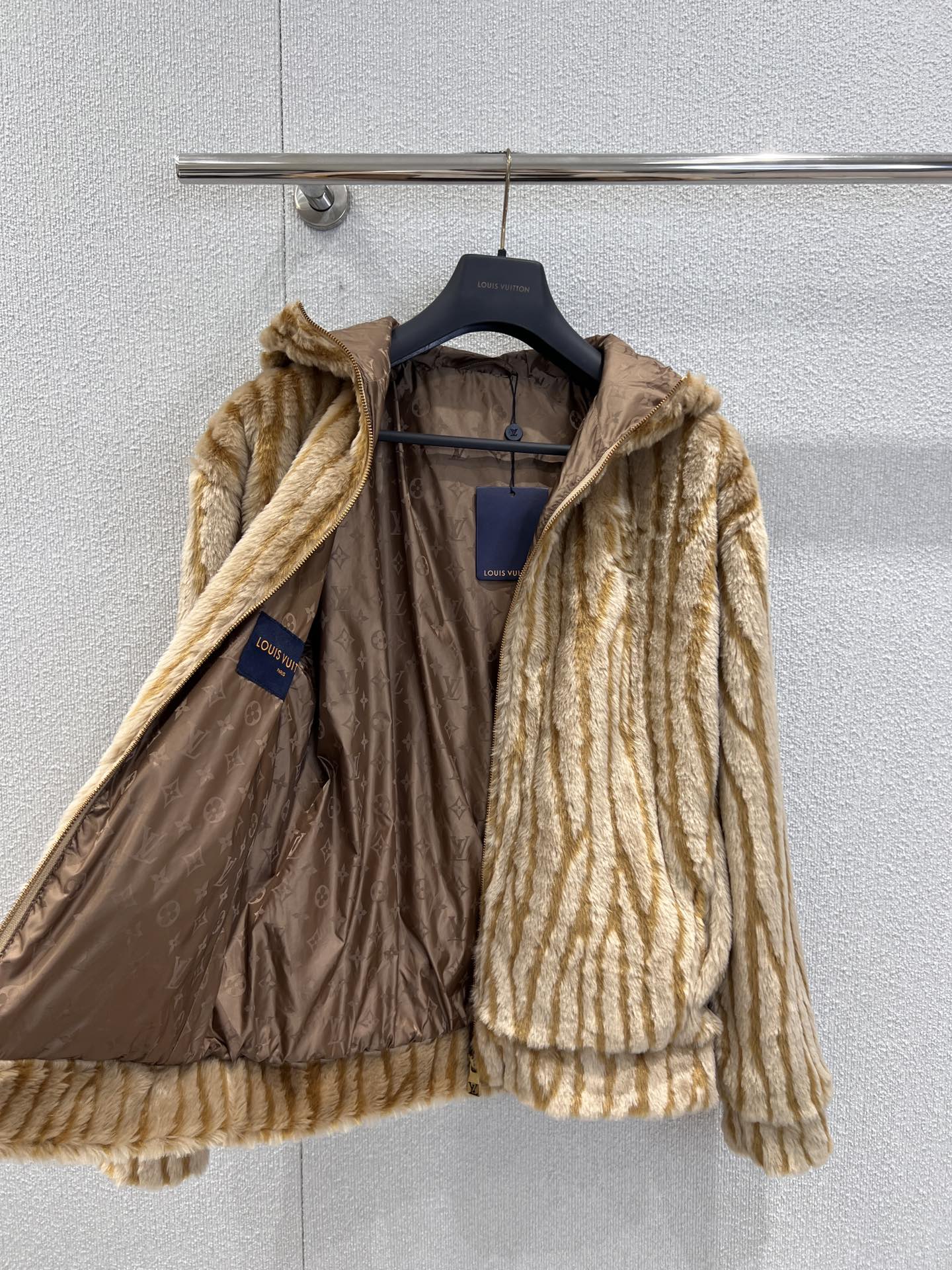 Louis Vuitton Hırka