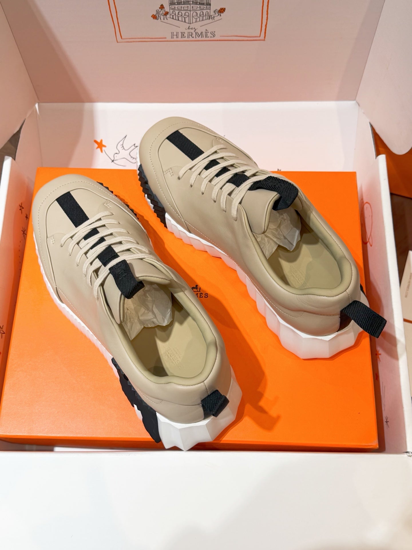 Hermes Sneaker