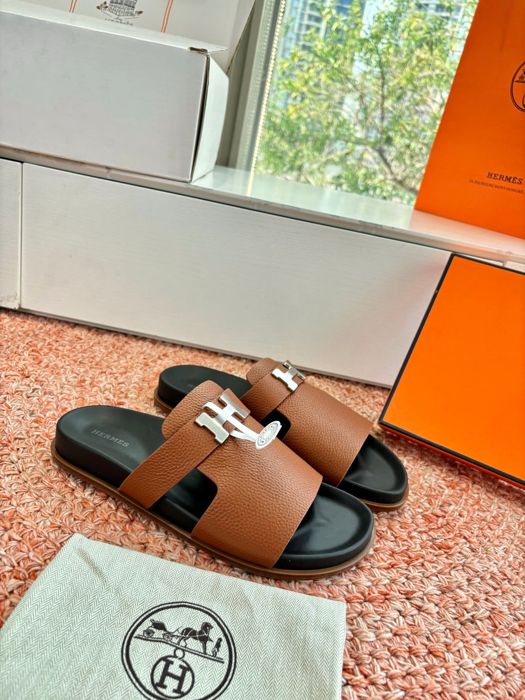 Hermes Slipper
