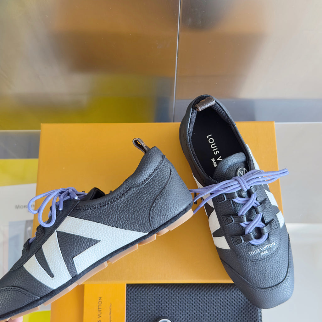 Louis Vuitton Sneaker