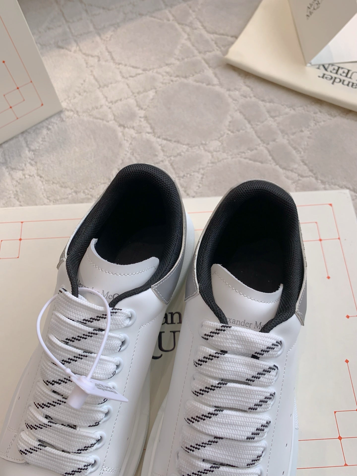 Alexander McQueen Sneaker