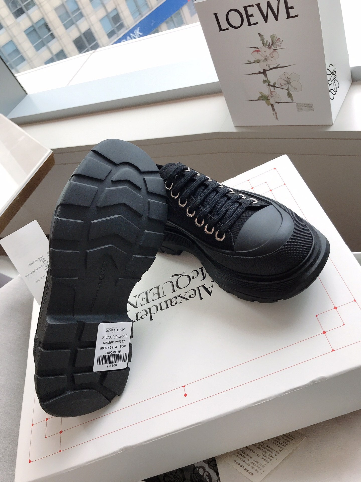 Alexander McQueen Sneaker