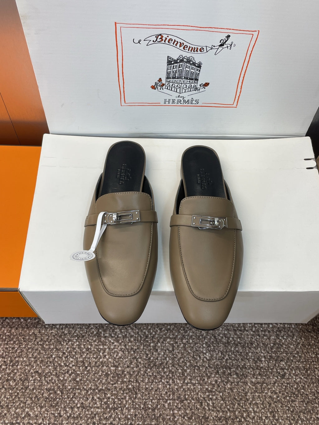 Hermes Slipper