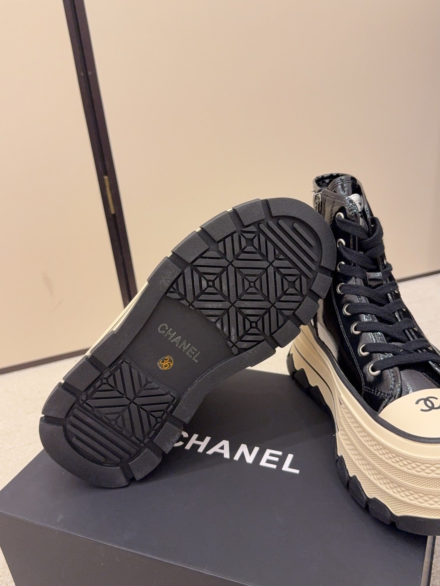 Chanel Sneaker