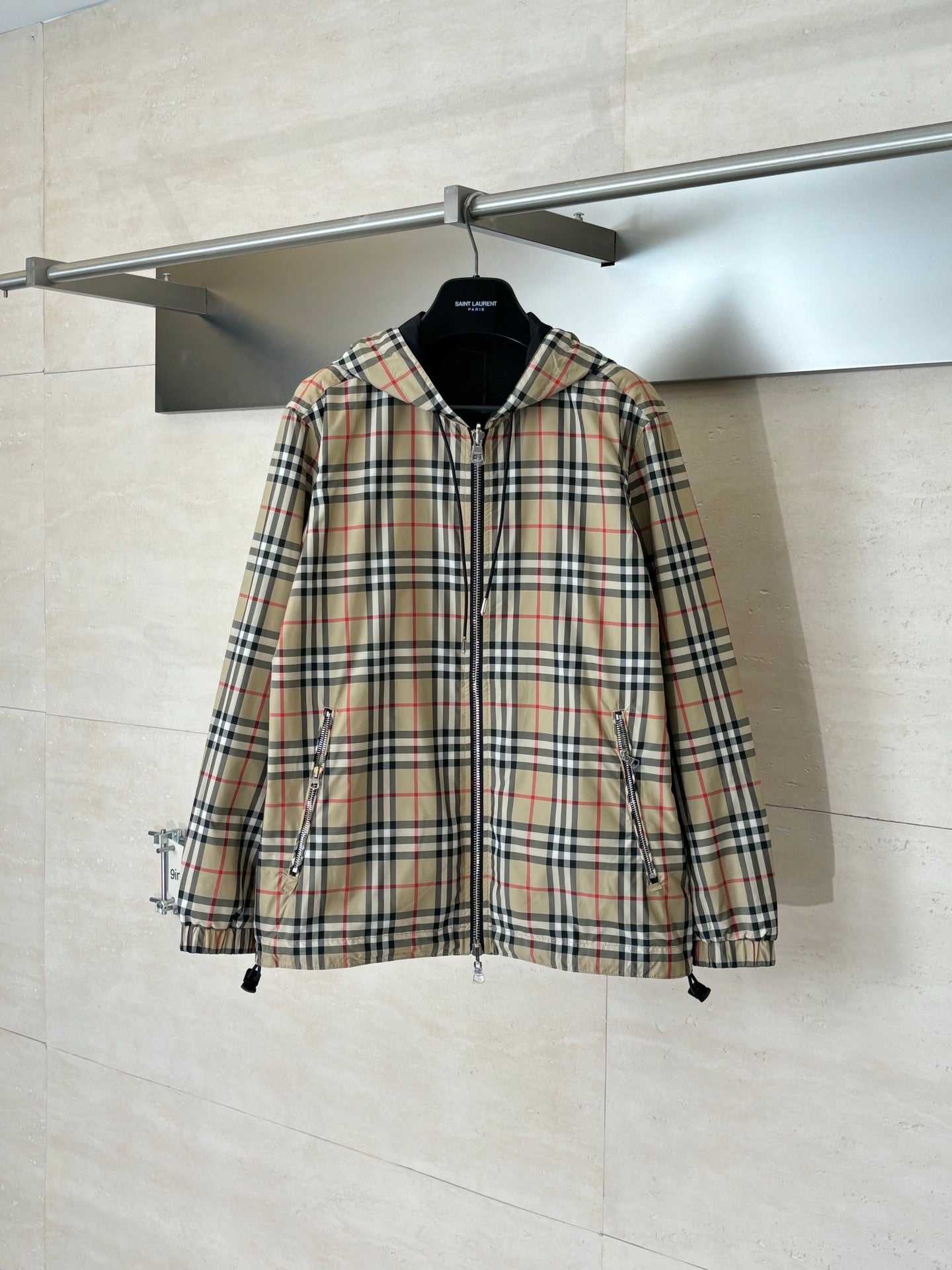Burberry Mont