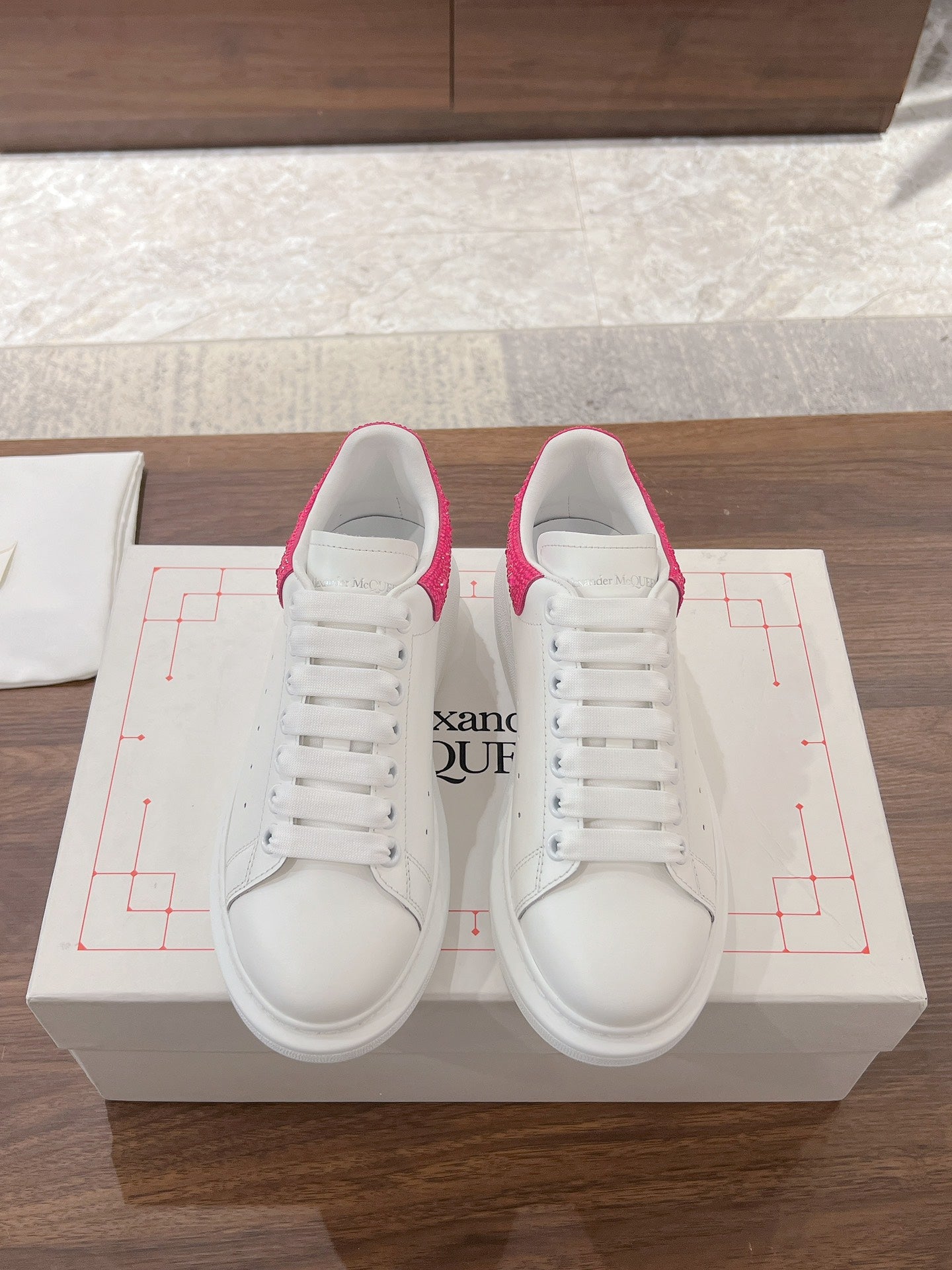 Alexander McQueen Sneaker