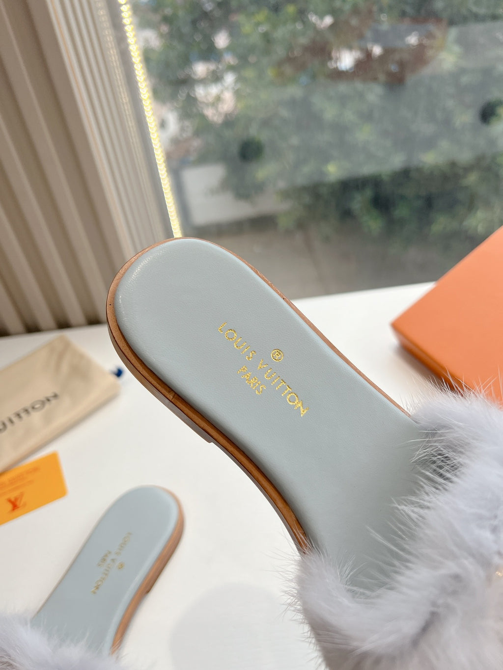 Louis Vuitton Slipper
