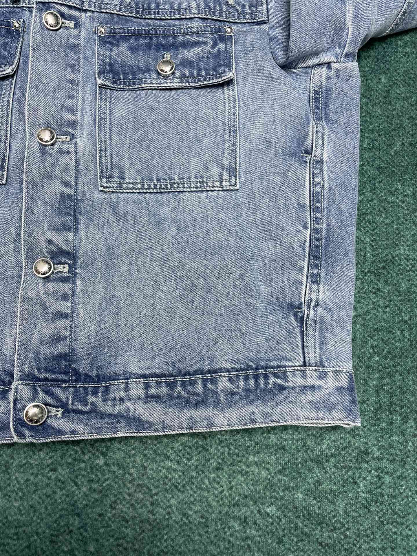 Louis Vuitton Kot Mont