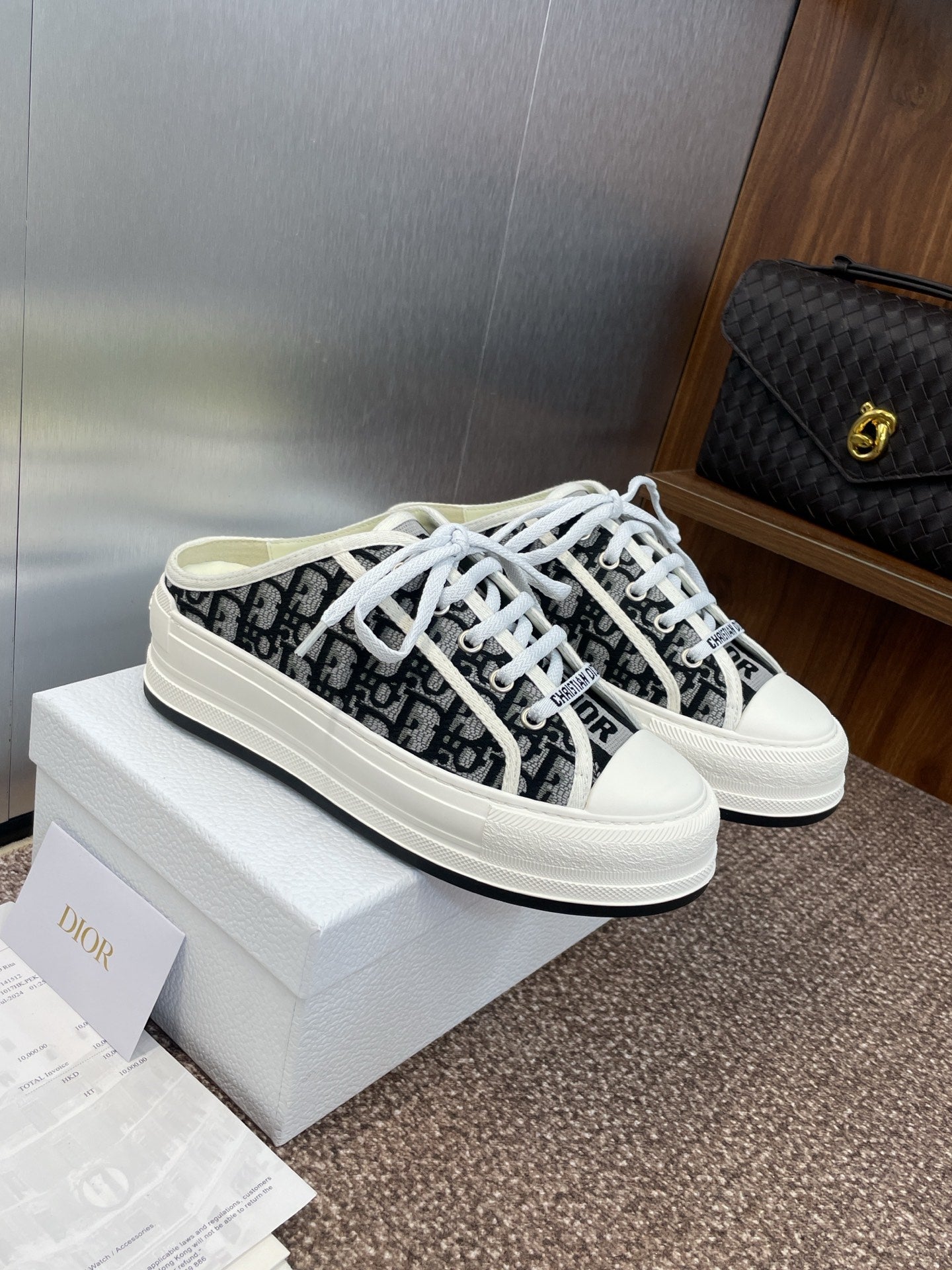 Dior Sneaker
