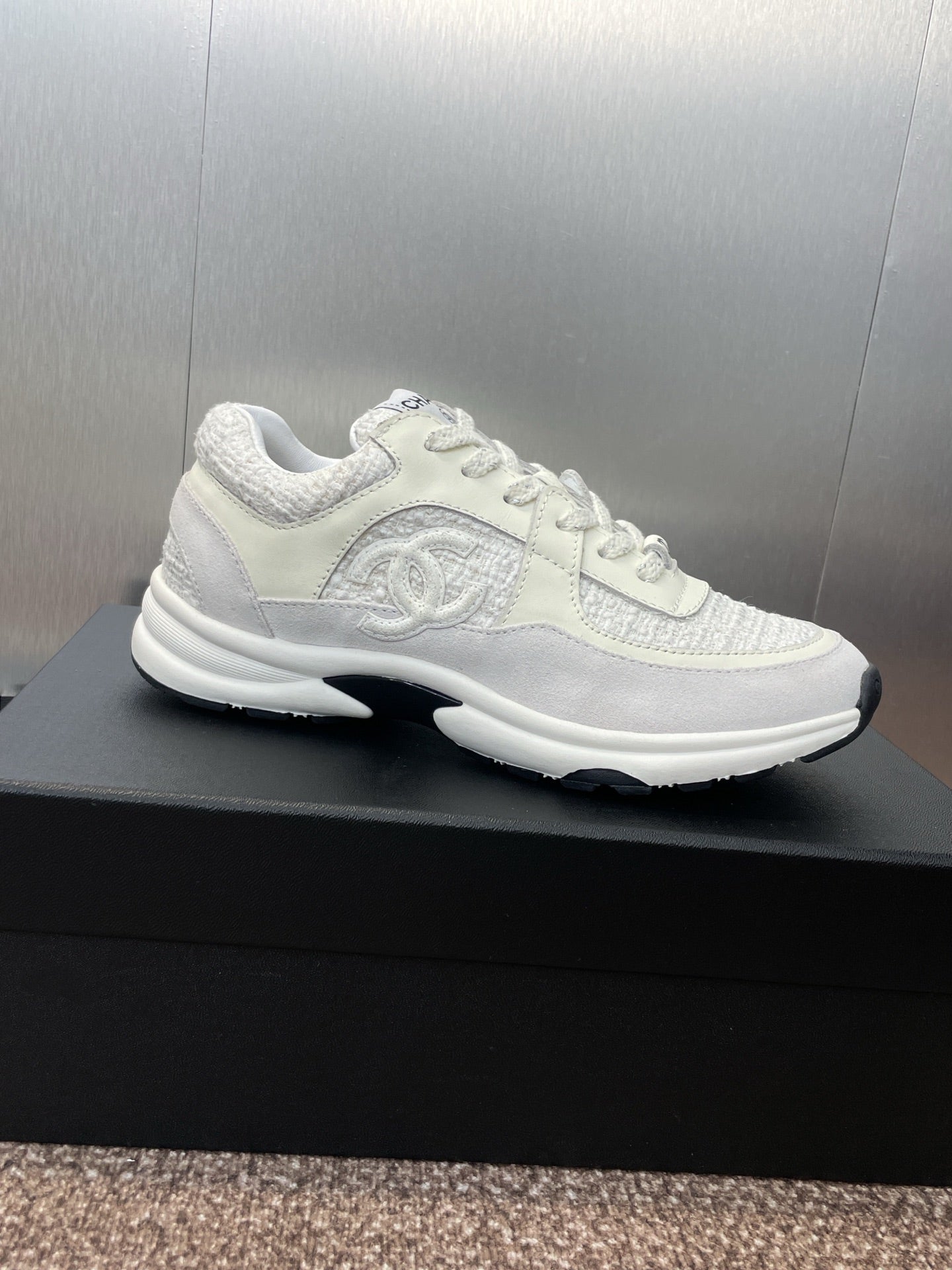 Chanel sneaker