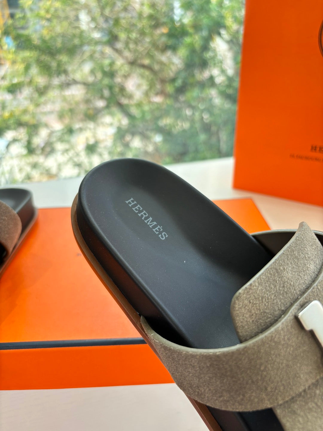 Hermes Slipper